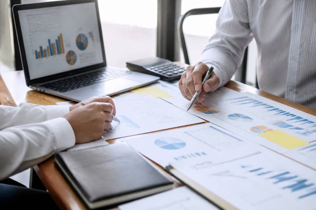 Análisis económico y financiero: claves para tomar mejores decisiones en tu negocio