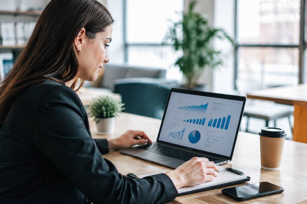 Ventaja competitivas: estrategias digitales para impulsar tu negocio en 2026